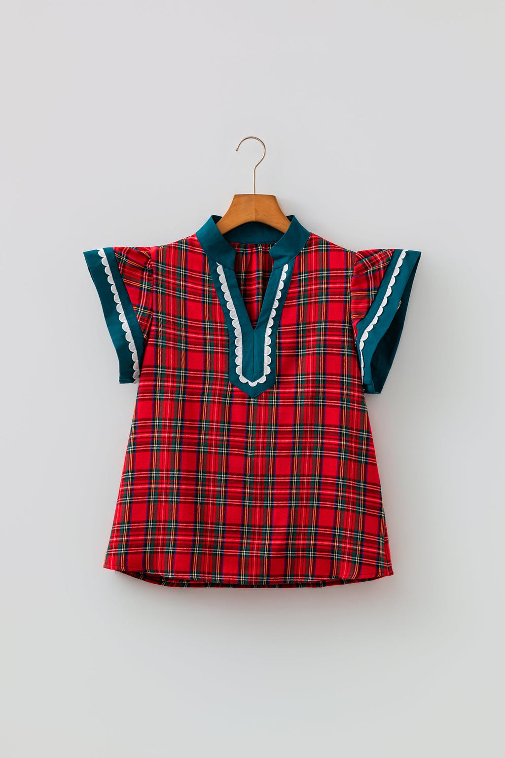 Plaid Scallop Ricrac Trim Short Sleeve V-Neck Blouse