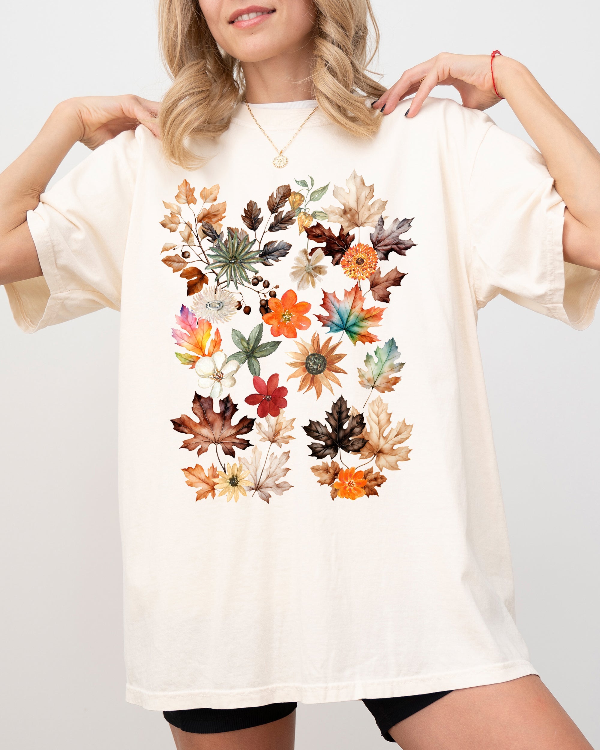 Autumn Pressed Leaves Beautiful Nature Flowers Botanical Fall Comfort Colors Tee