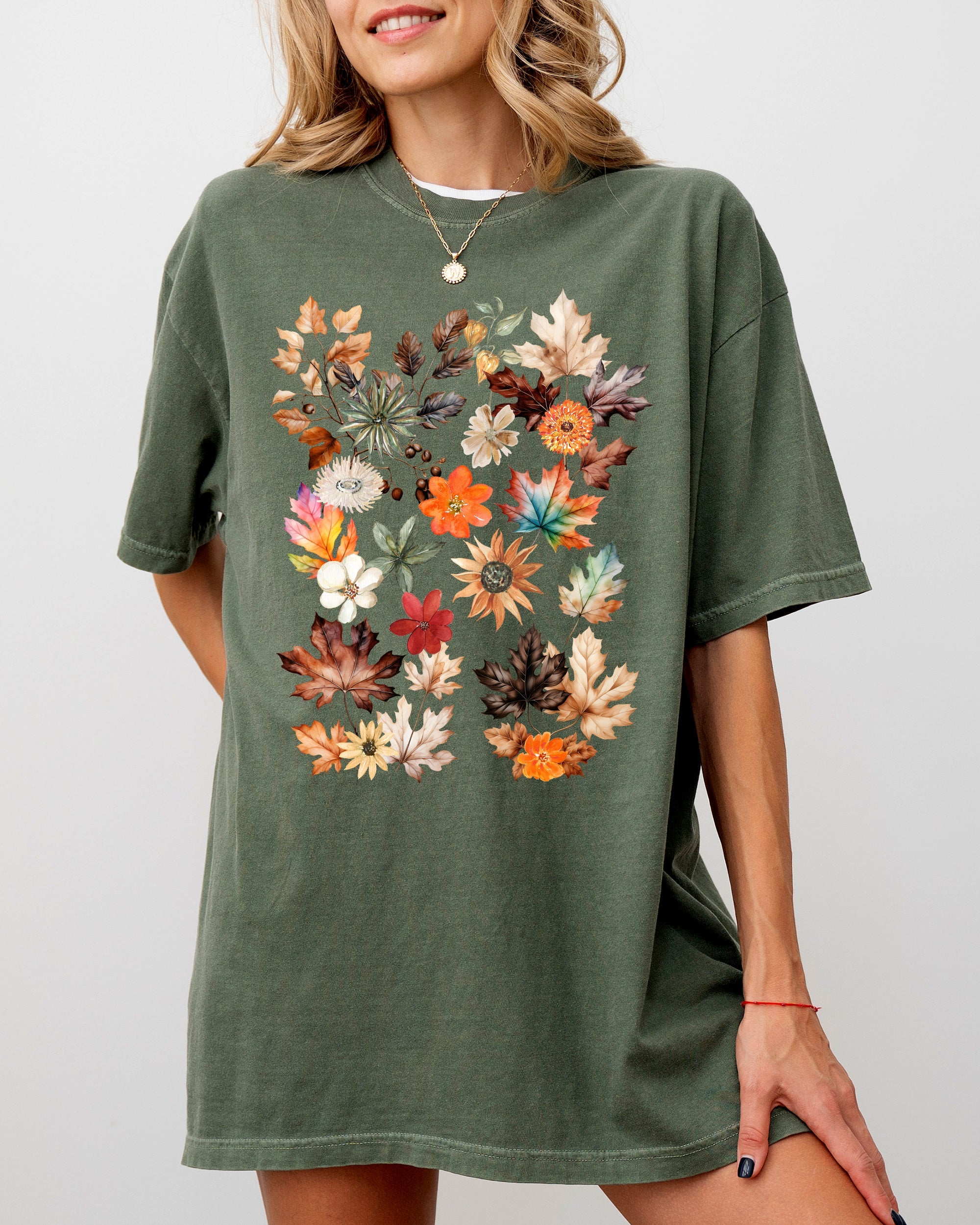 Autumn Pressed Leaves Beautiful Nature Flowers Botanical Fall Comfort Colors Tee
