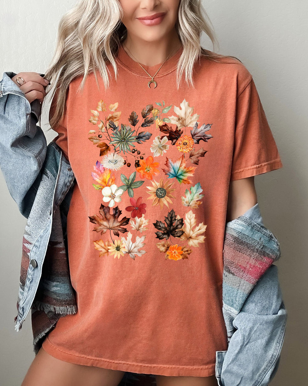Autumn Pressed Leaves Beautiful Nature Flowers Botanical Fall Comfort Colors Tee