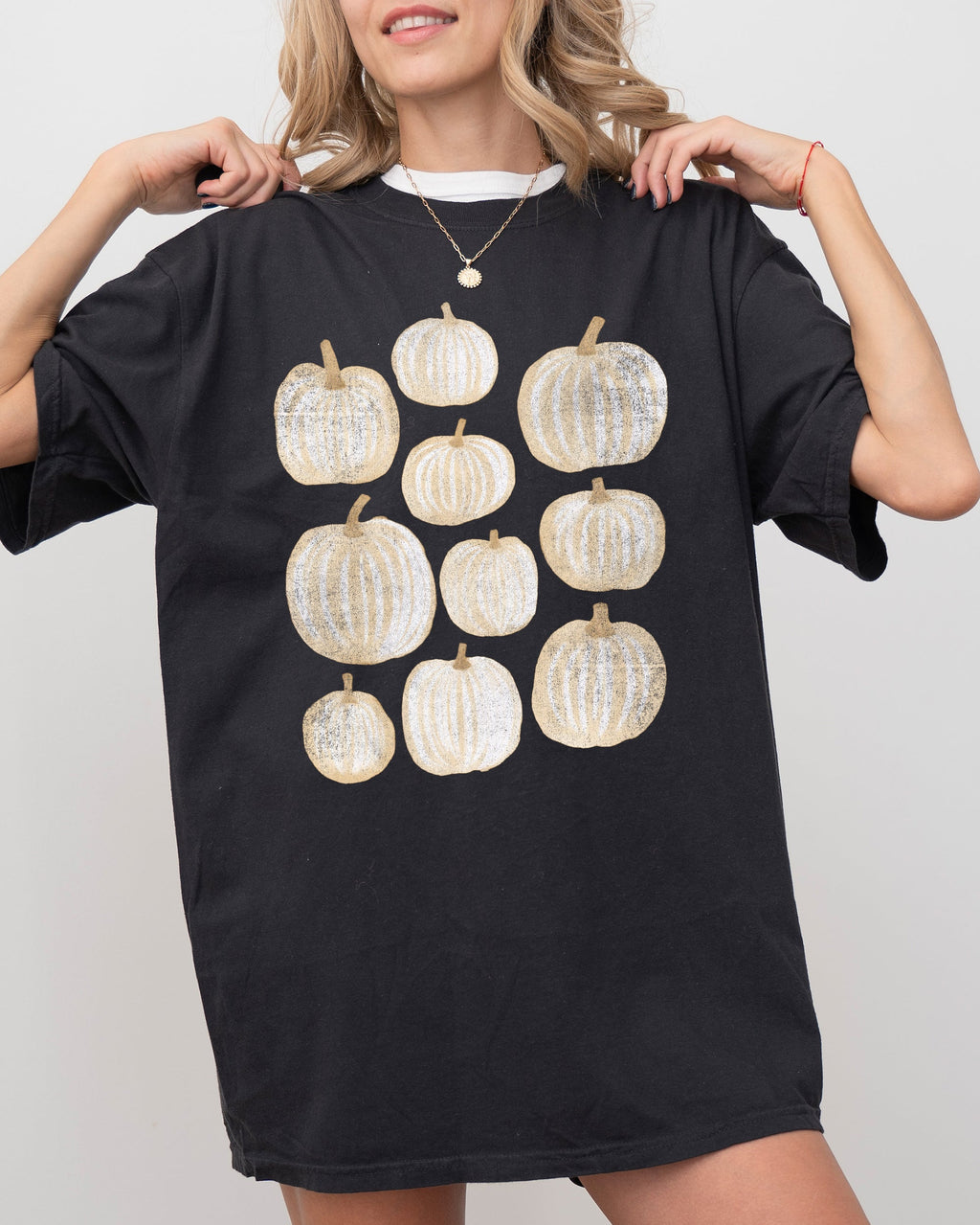 Autumn Pumpkins, Simplicity, Fall, Thanksgiving, Halloween Seasonal Comfort Colors Tee