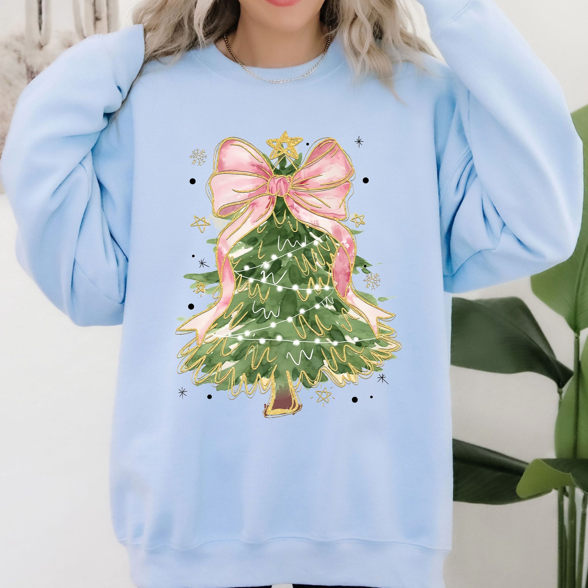 Beautiful Christmas Tree Coquette Ribbon Bows Xmas Ornament Theme Cozy Festive Print Sweatshirt