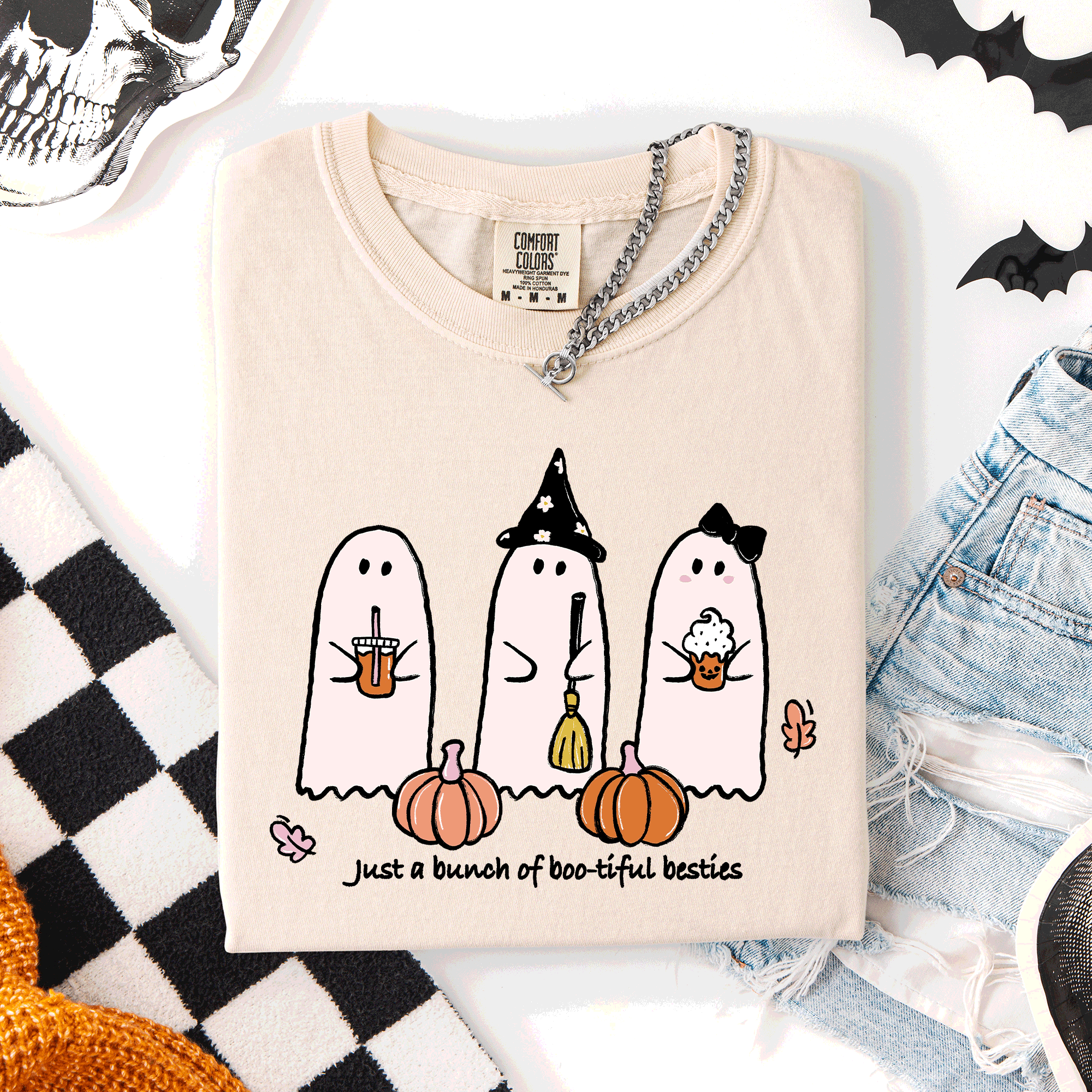 Besties Halloween Ghosts Cute Witch Pumpkin Festive Portrait Illustration Comfort Colors Tee