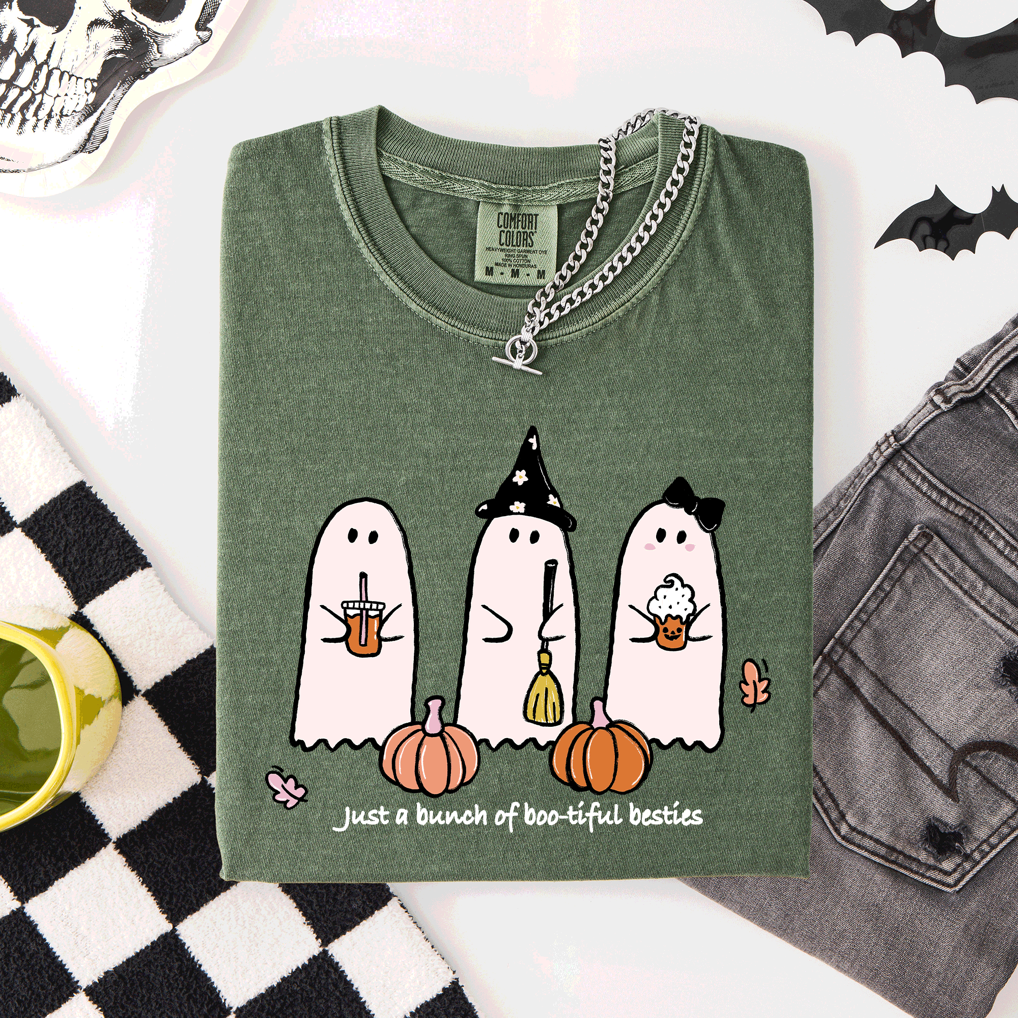Besties Halloween Ghosts Cute Witch Pumpkin Festive Portrait Illustration Comfort Colors Tee