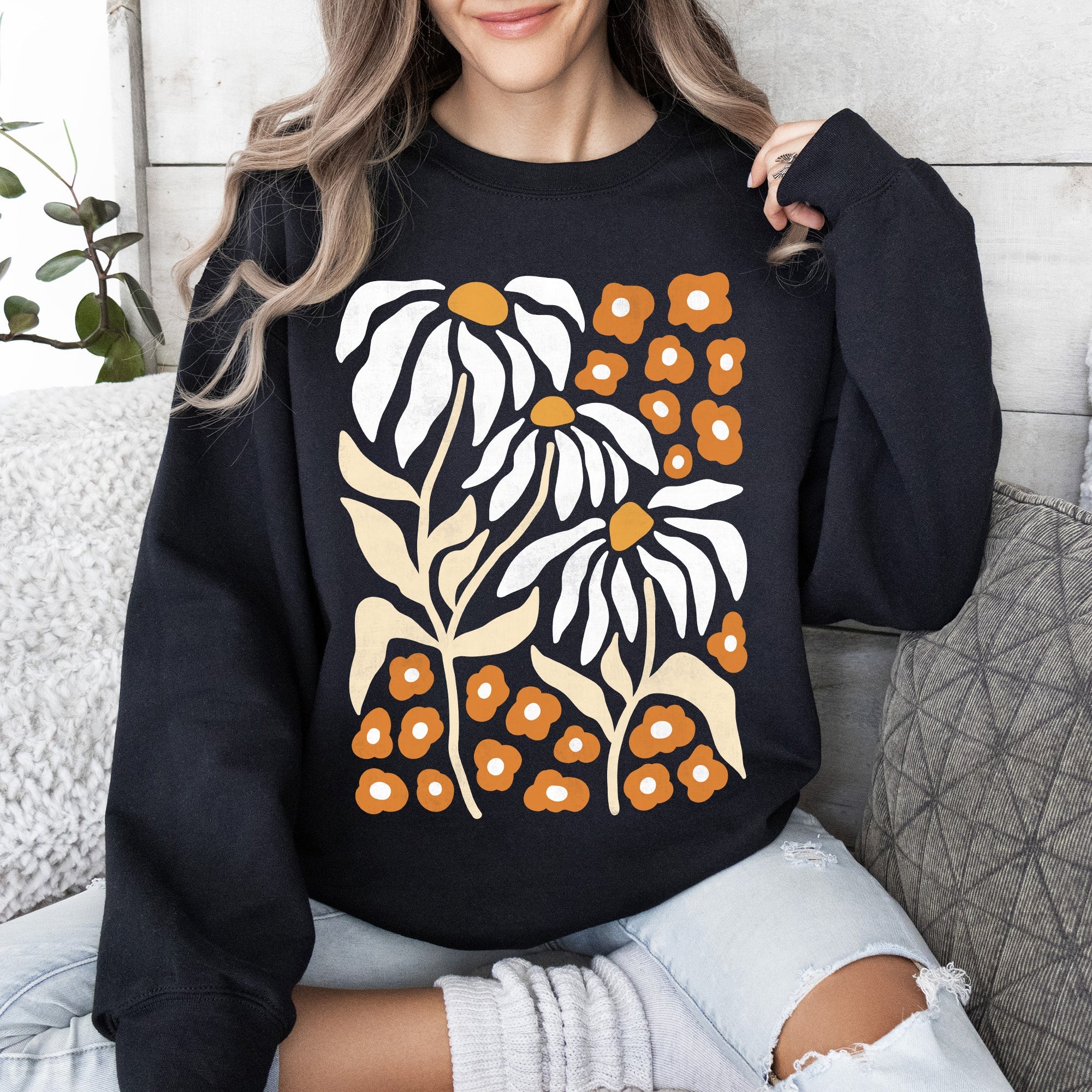 Boho Daisies, Boho Retro Floral Design Vintage Bohemian Blossom Pattern Sweatshirt