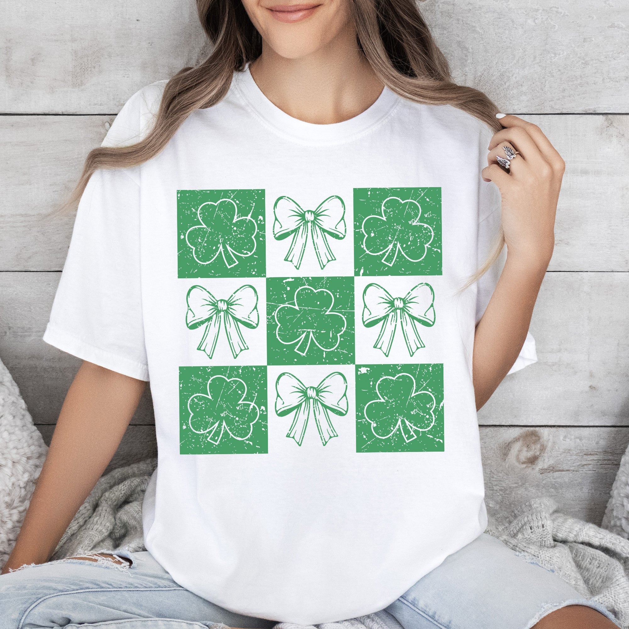 Checkered Retro Ribbon Bows St Patrick's Day Shamrock Clover Leprechaun Lucky Comfort Colors Tee