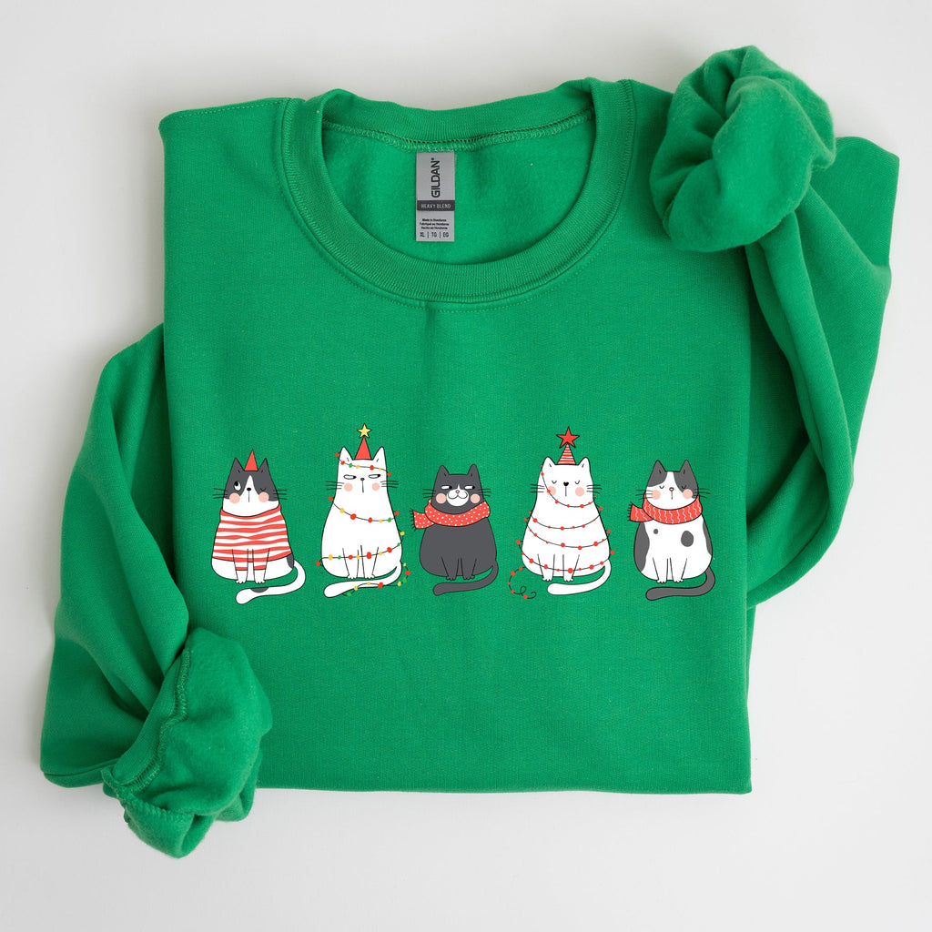 Charming Christmas Cats And Kitties Celebrating With Santa In A Snowy Xmas Scene Sweatshirt