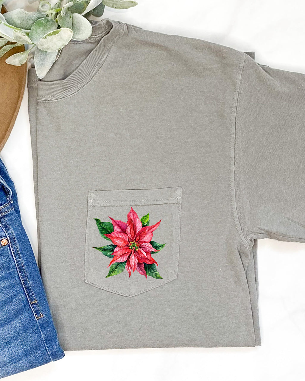 Christmas Flowers Pocket Poinsettia Winter Snow Botanical Xmas Festive Floral Art Print Graphic Tee