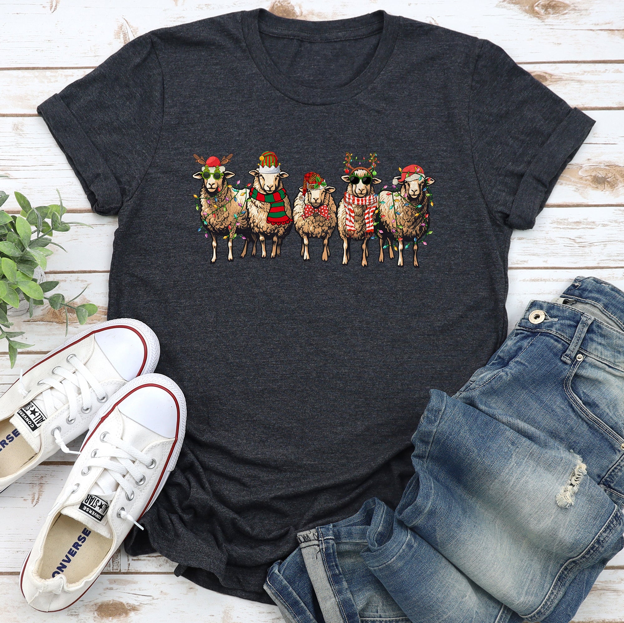Christmas Sheep Santa Farm Life Lovers Edition For Sheep Enthusiasts And Holiday Decor Fans Graphic Tee