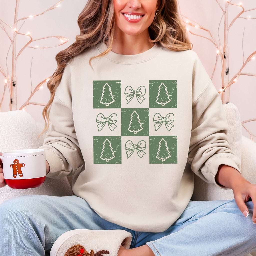Christmas Geese Retro Cozy Winter Checkered Bows Tree Pattern Vintage Sweatshirt