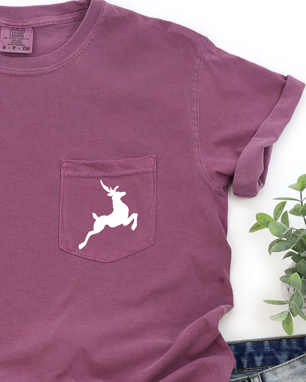 Classic Reindeer Pocket Christmas Snow Santa Sleigh Winter Xmas Seasonal Comfort Colors Tee