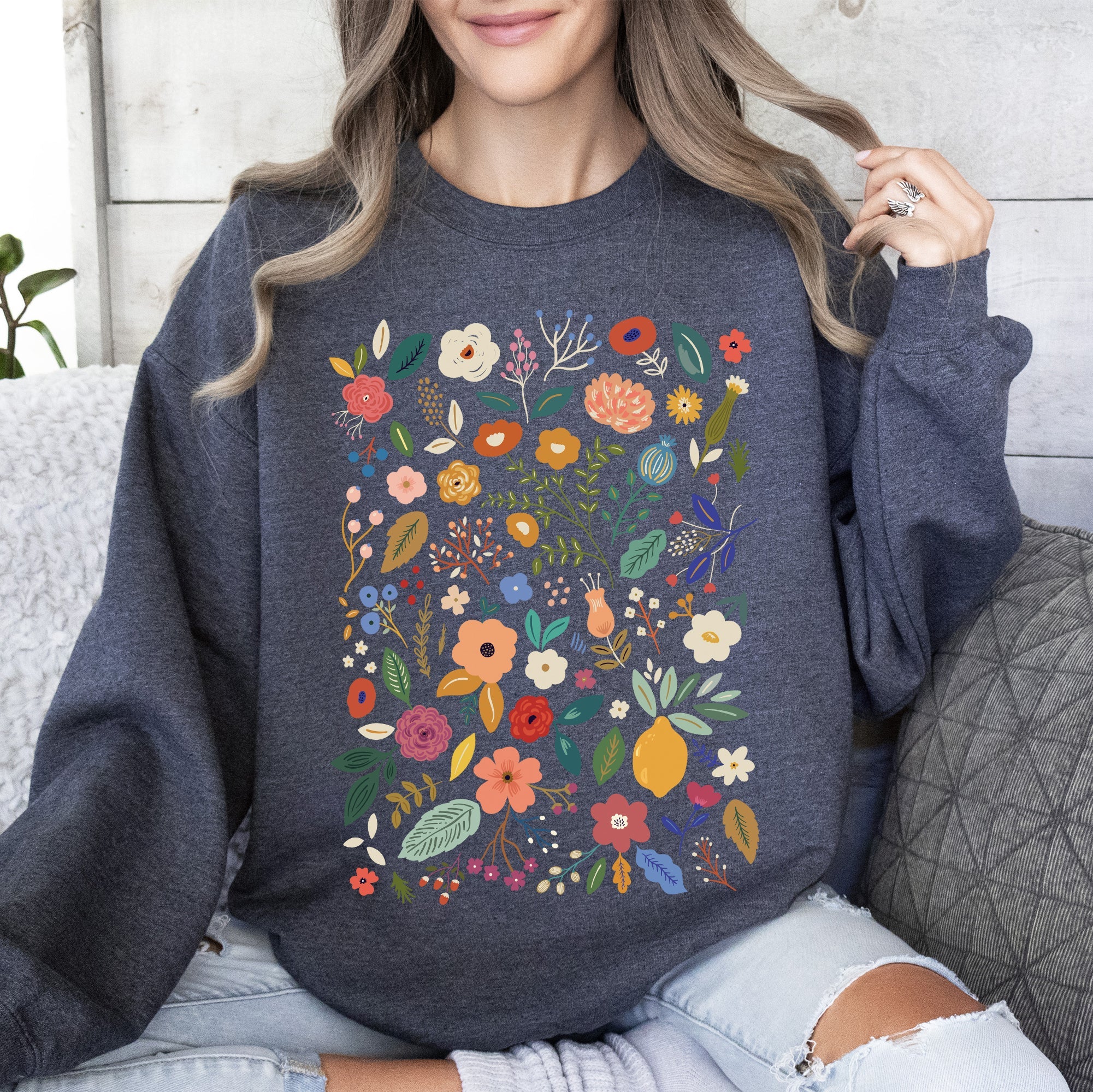 Colorful Delicate Floral Pattern With Leaves and Flowers All Over Graphic Sweatshirt