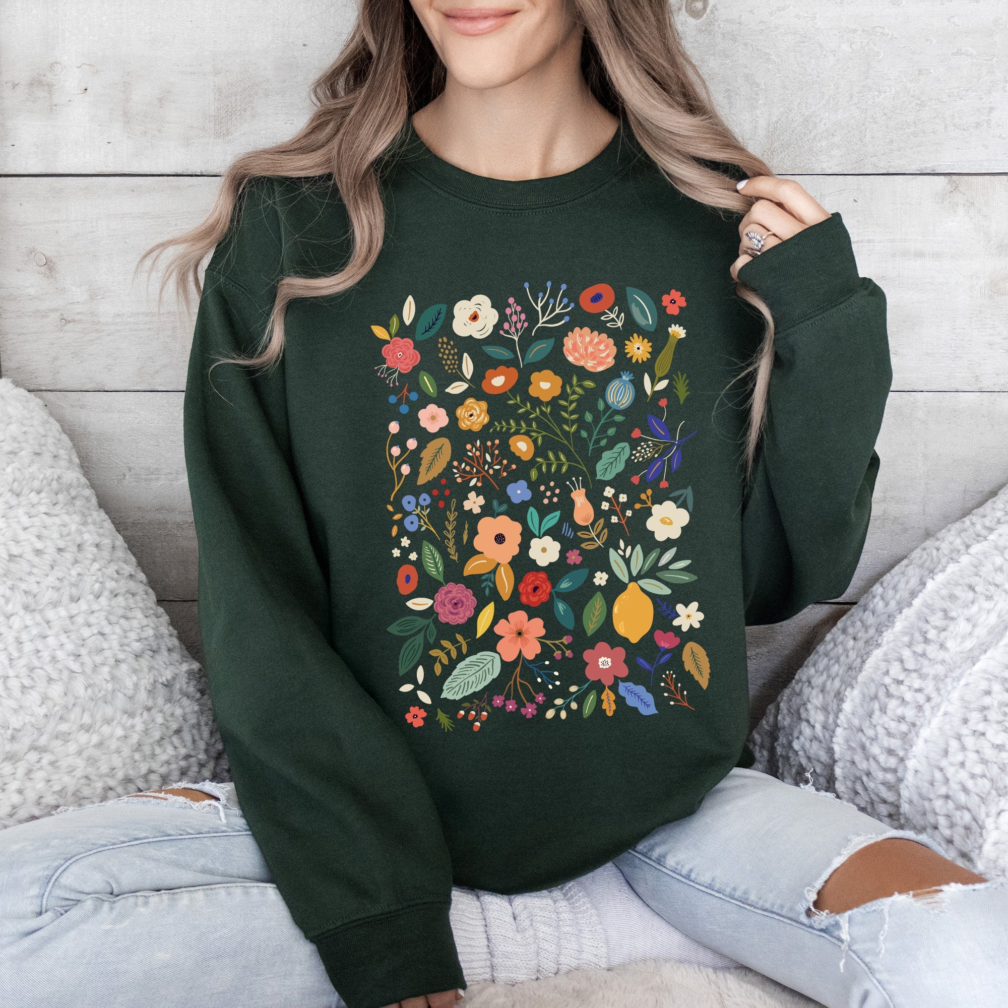 Colorful Delicate Floral Pattern With Leaves and Flowers All Over Graphic Sweatshirt