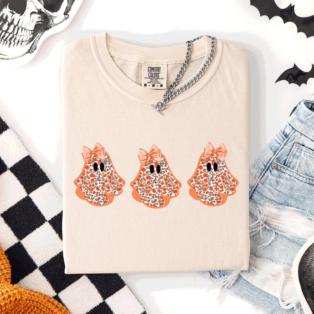 Cute Halloween Ghosts Pattern Coquette Night Parade Limited Edition Comfort Colors Tee