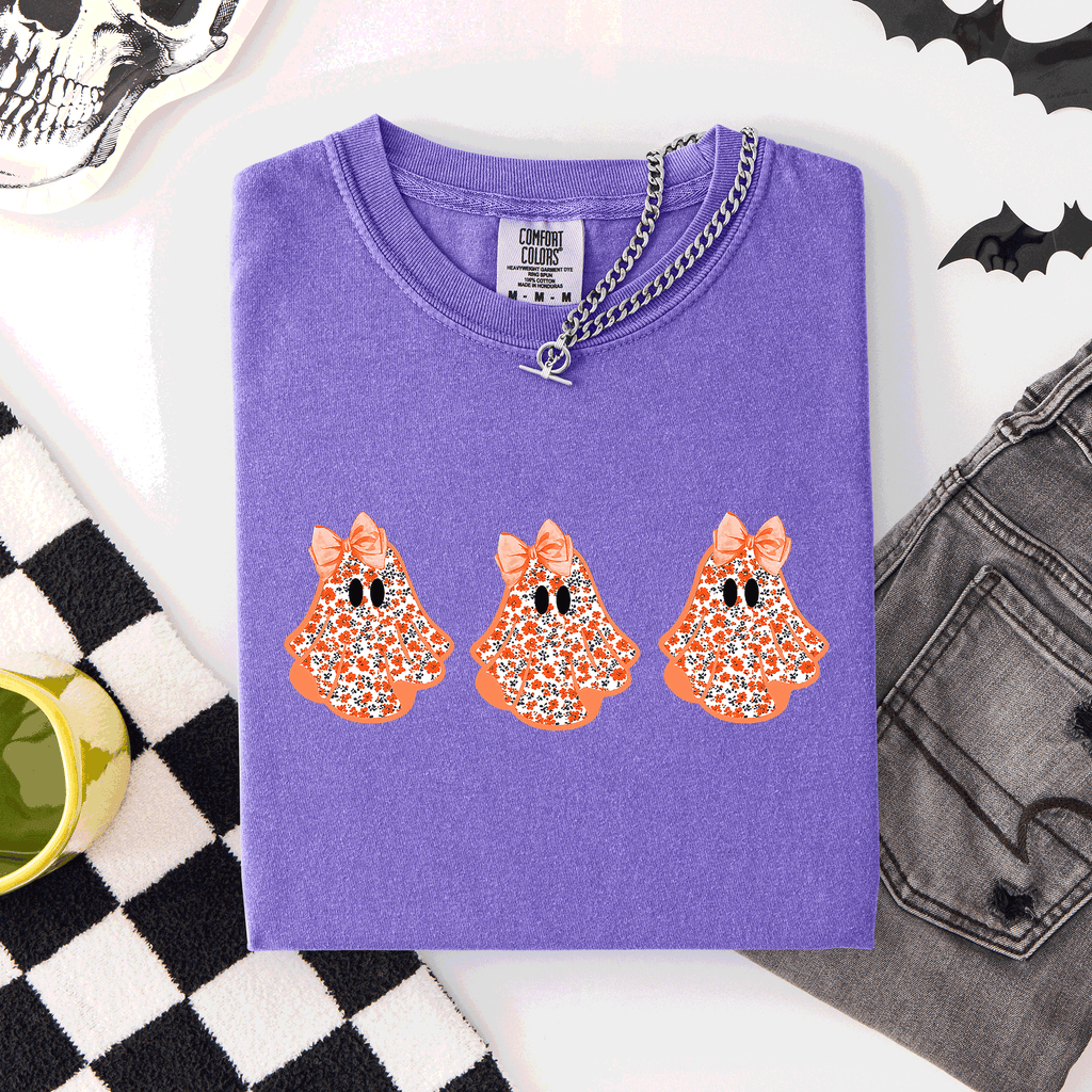 Cute Halloween Ghosts Pattern Coquette Night Parade Limited Edition Comfort Colors Tee