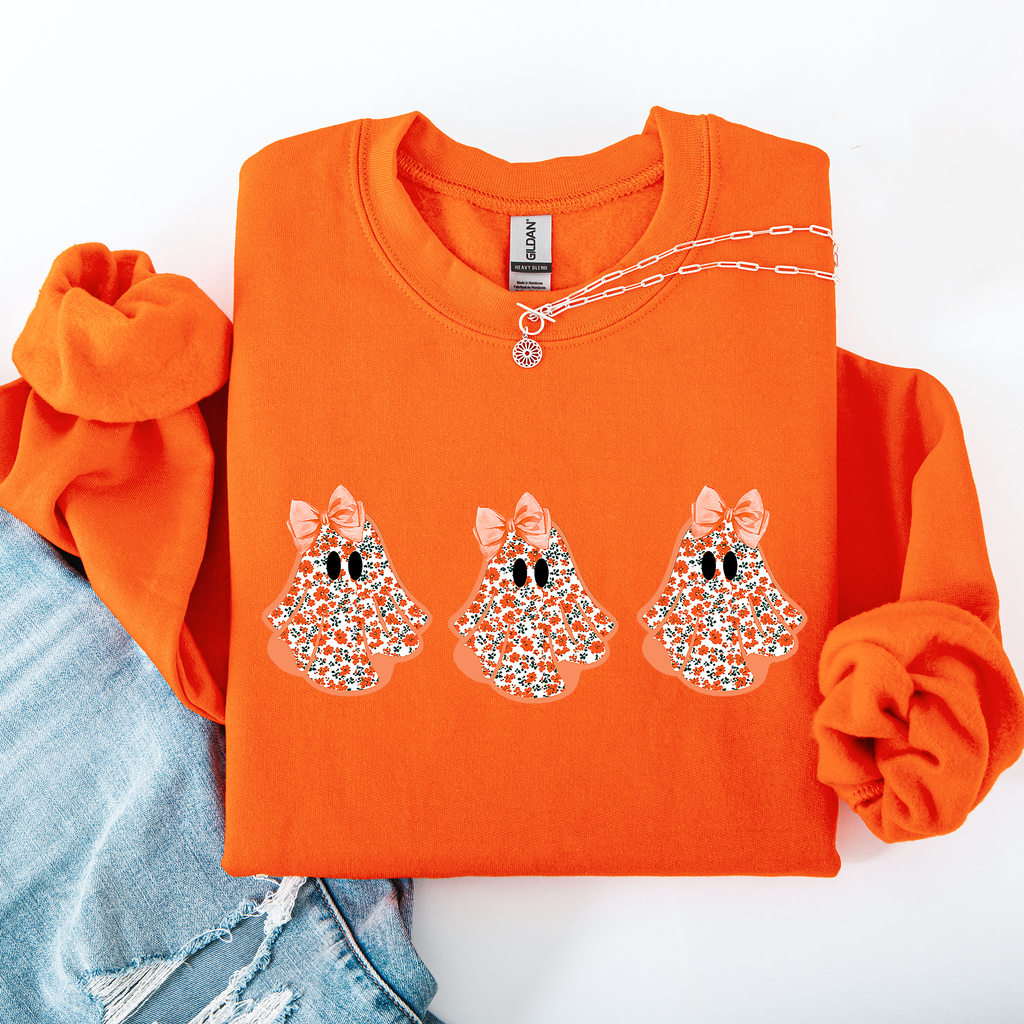 Cute Halloween Ghosts Pattern Coquette Cozy Autumn Nights Spooky Seasonal Print Collection Sweatshirt