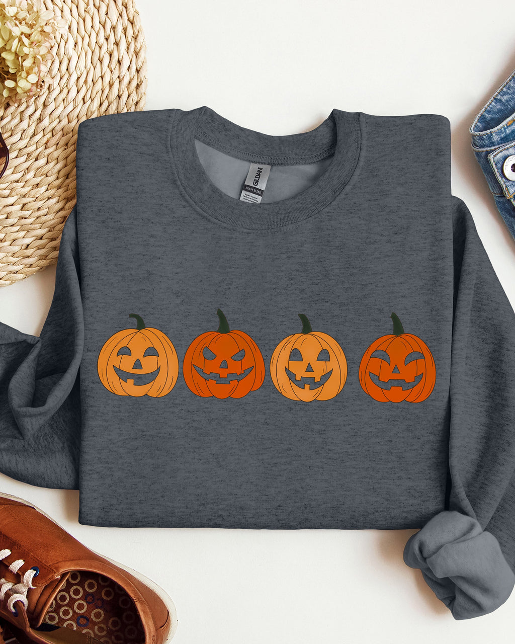 Cute Mini Pumpkins Jack-O-Lanterns Retro Halloween Fall Autumn Harvest Cozy Nostalgic Seasonal Sweatshirt