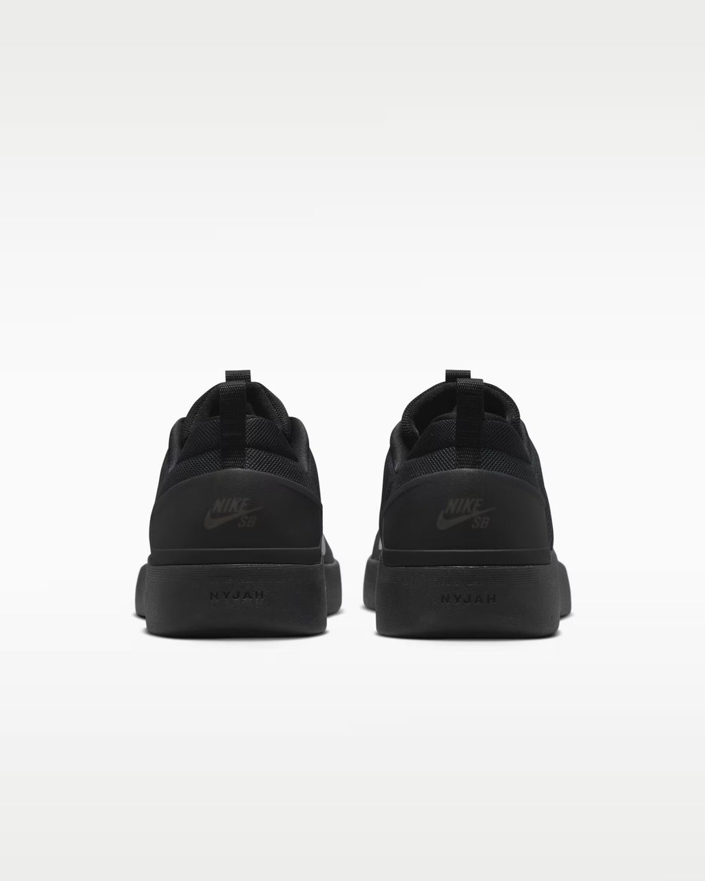 Nike SB Zoom Nyjah 4 - Black/White