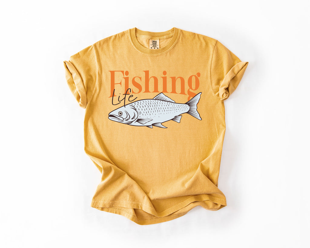Fishing Life Boat Lake Sea Camping Outdoor Nature Travel Adventure Comfort Colors Tee