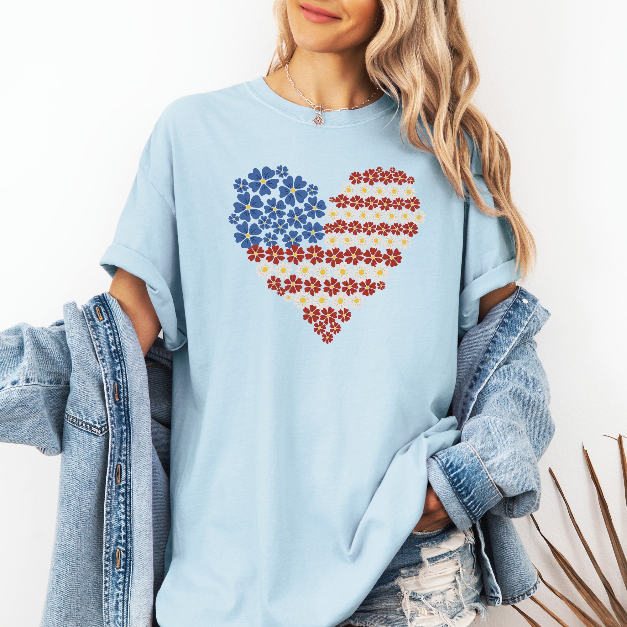 Floral Heart Patriotic Red White Blue USA America 4th Of July Comfort Colors Tee