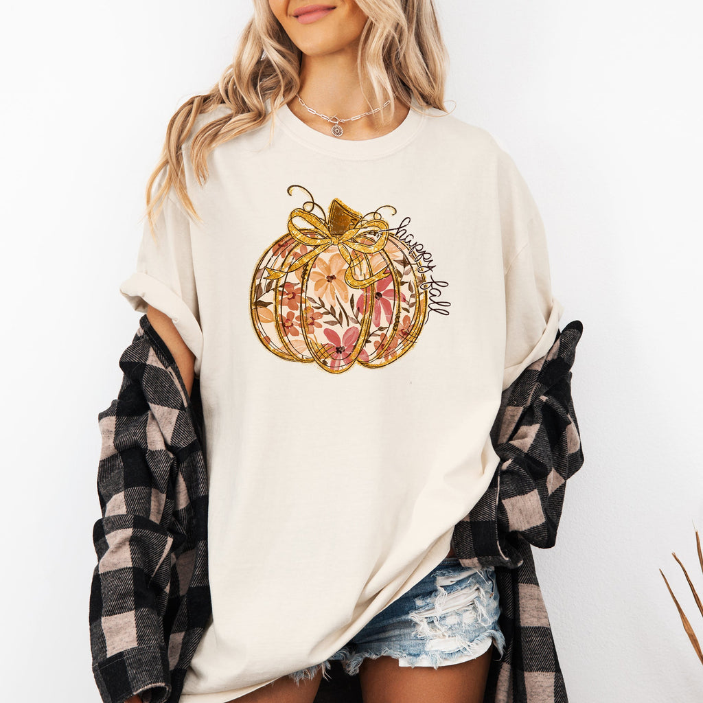 Floral Pumpkin Happy Fall Flowers Autumn Thanksgiving Harvest Seasonal Design Comfort Colors Tee