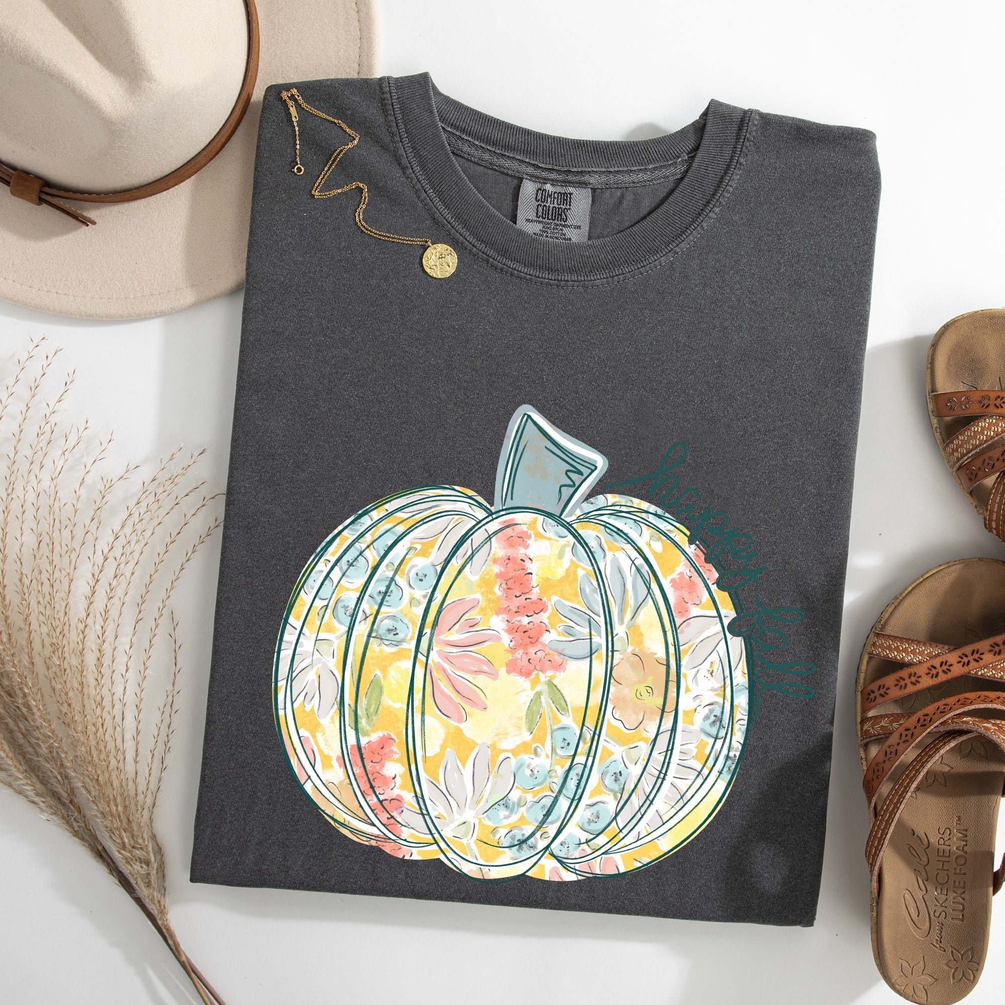Floral Pumpkin Happy Fall Pastels Flowers Autumn Thanksgiving Comfort Colors Tee
