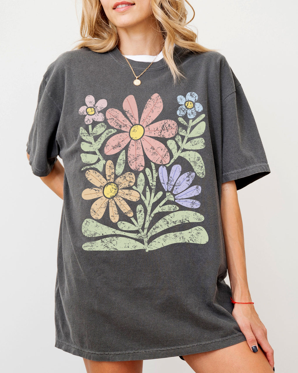 Groovy Gorgeous Abstract Flowers Boho Floral Design Summer Vibes Gardening Festival Nature Inspired Comfort Colors Tee