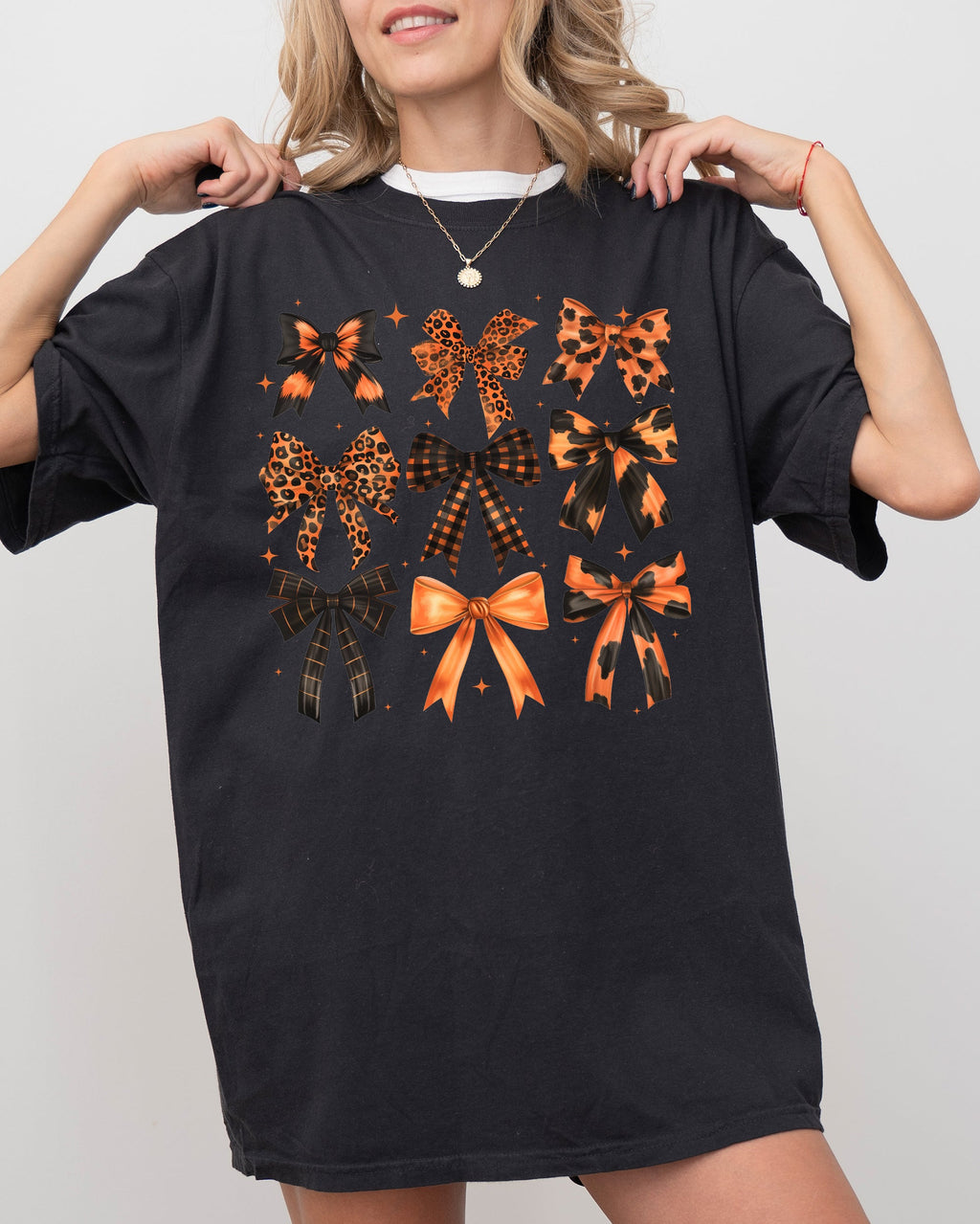 Halloween Bows Girly Ribbons Coquette Spooky Autumn Fall Thanksgiving Comfort Colors Tee