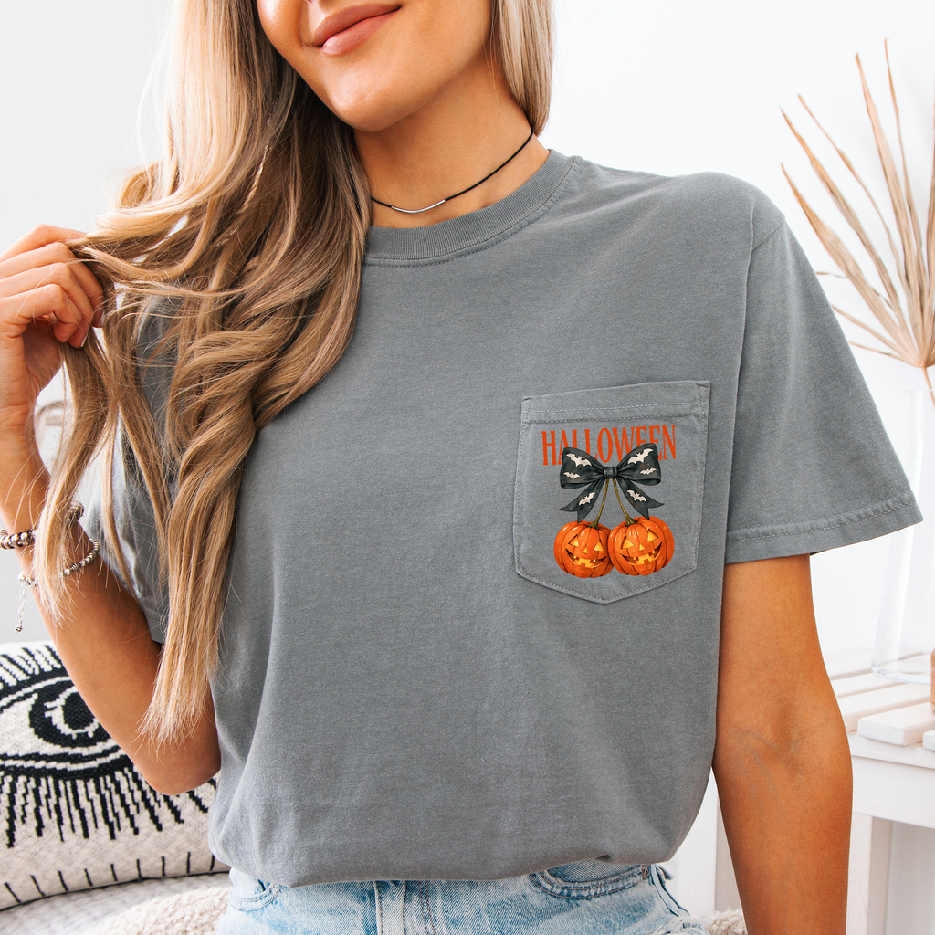 Halloween Jack-O-Lanterns Pocket Edition With Spooky Raven Graphic Comfort Colors Tee