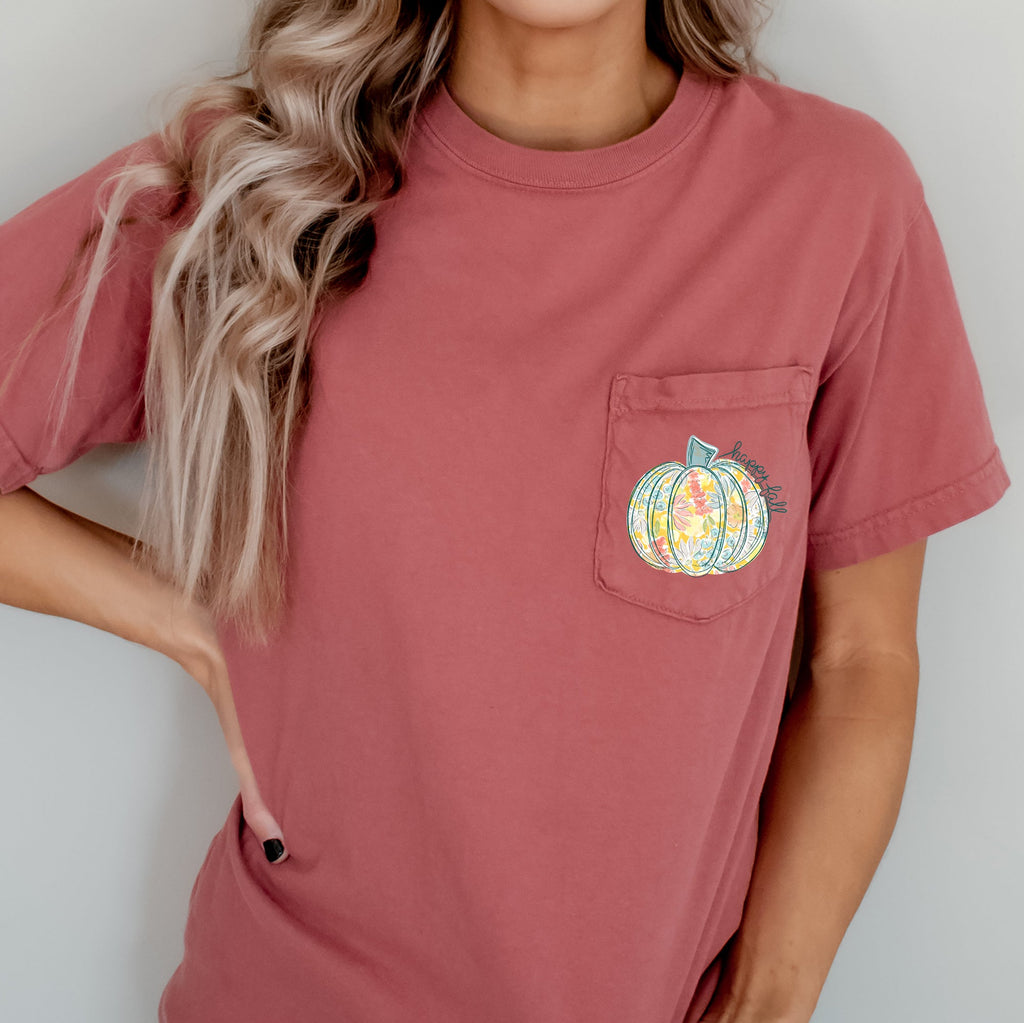 Happy Fall Pastel Pumpkin Thanksgiving Flowers Autumn Garden Scene Comfort Colors Tee