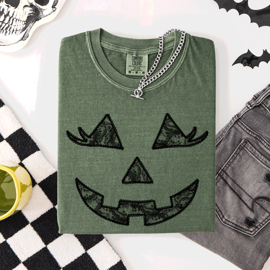 Jack-O-Lantern Coquette Faux Lace Halloween Motif Delicate Detail Print Comfort Colors Tee