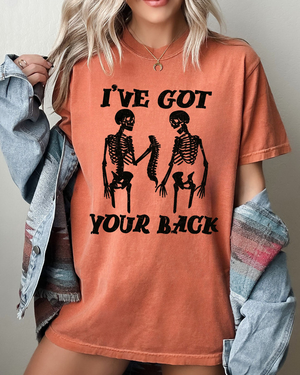 I've Got Your Back Skeleton Witch Meme Halloween Spooky Costume Comfort Colors Tee