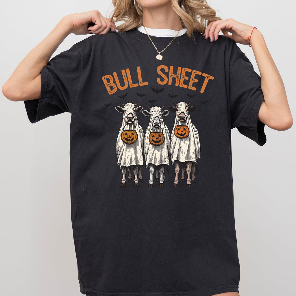 Bull Sheet Cow Lovers Farm Ghost Western Witch Aesthetic Meme Halloween Costume Comfort Colors Tee