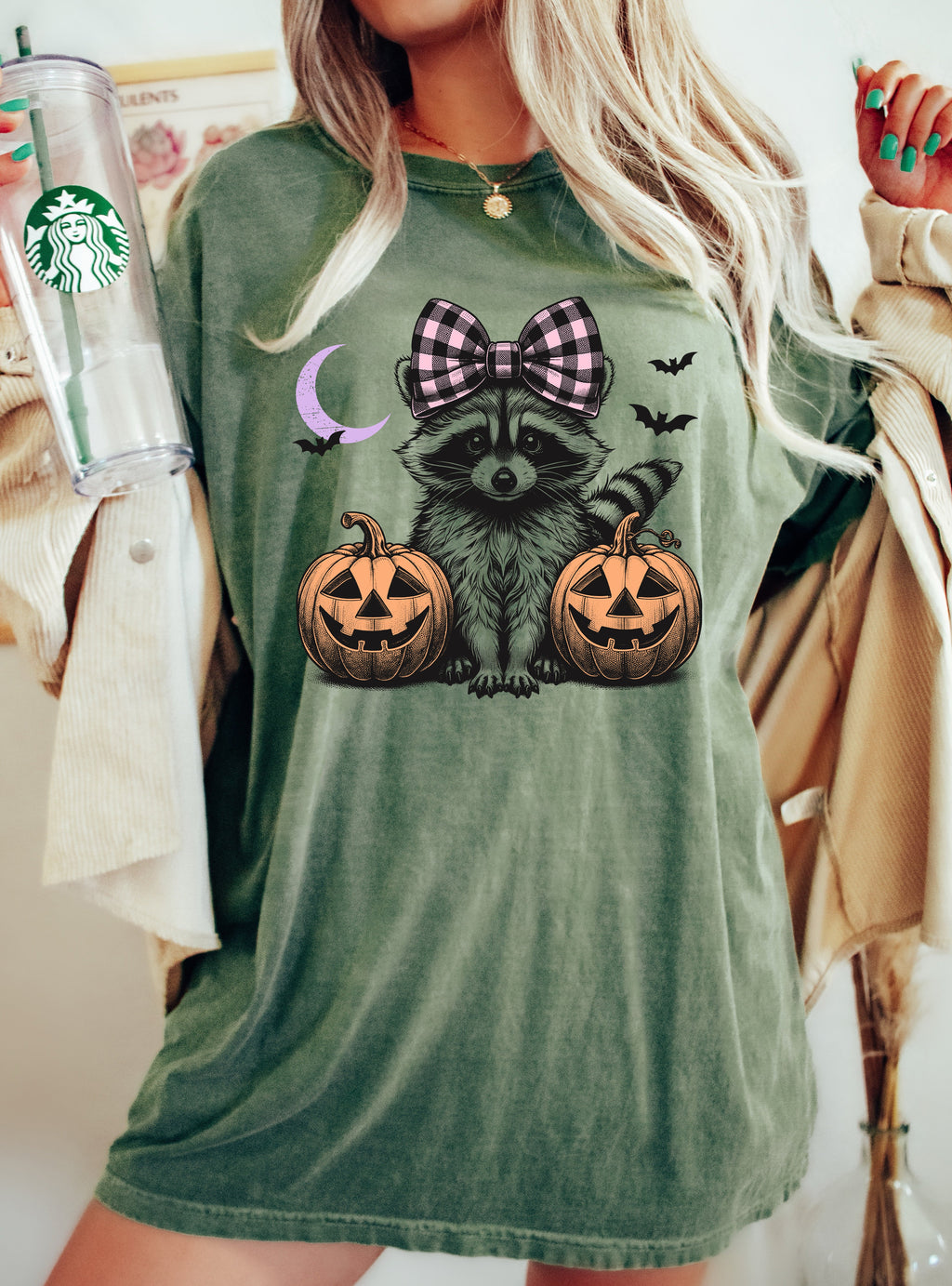 Cute Raccoon Halloween Aesthetic Meme Western Witch Hair Bow Pumpkin Costume Comfort Colors Tee