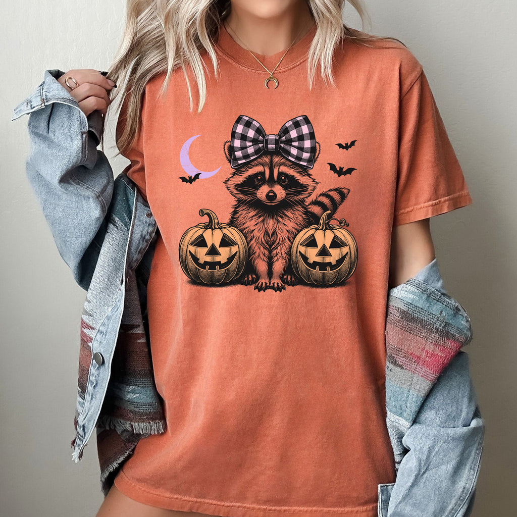 Cute Raccoon Halloween Aesthetic Meme Western Witch Hair Bow Pumpkin Costume Comfort Colors Tee