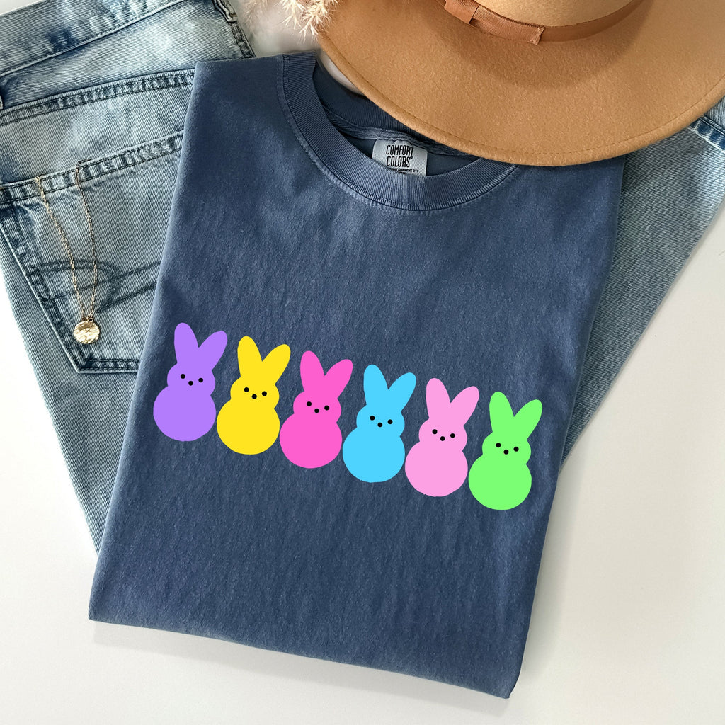 Retro Peeps Easter Candy Rabbit Bunny Nostalgic Pop Art Holiday Design Comfort Colors Tee