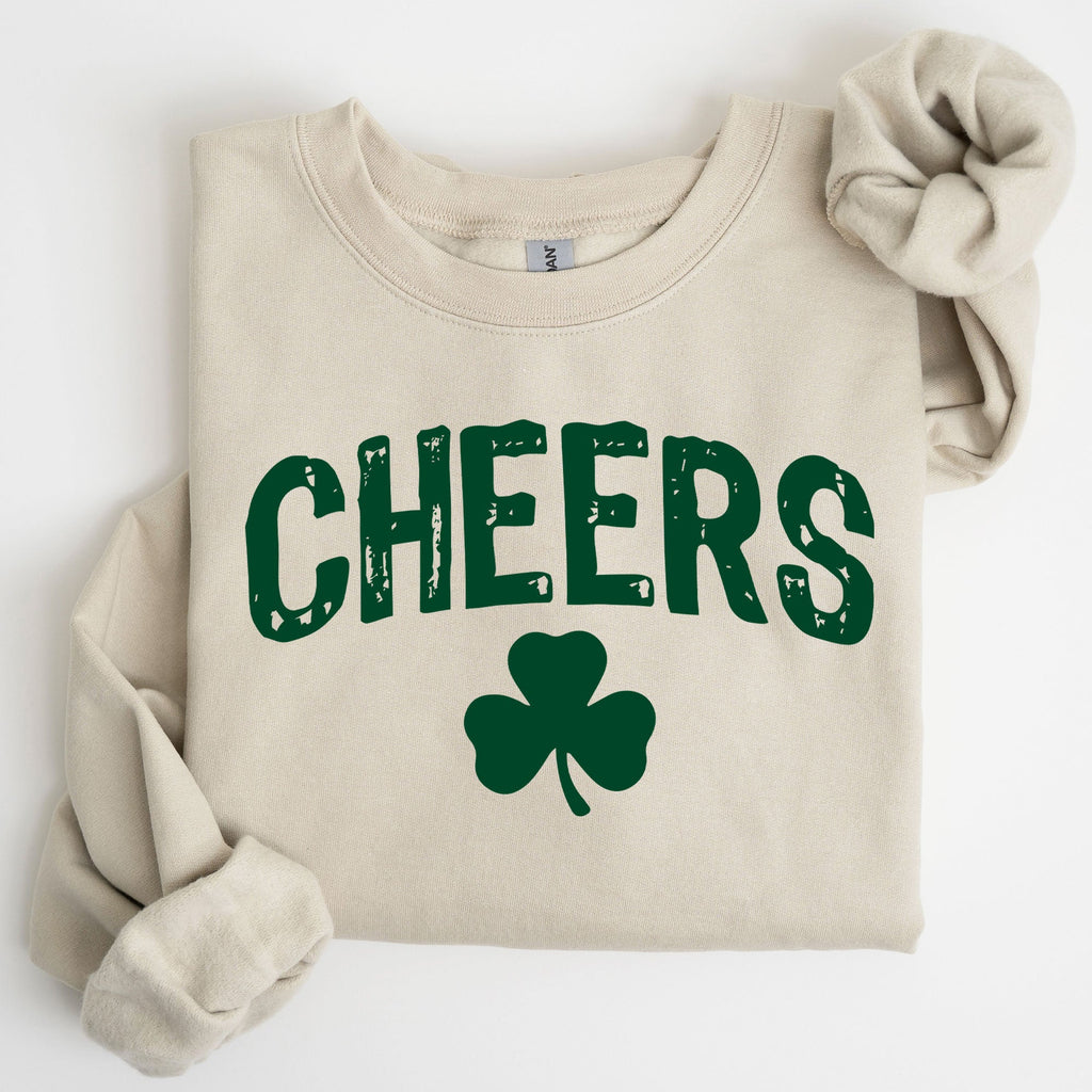 Cheers Shamrock Clover Lucky Retro Irish Lucky Charm St Patrick's Day Sweatshirt