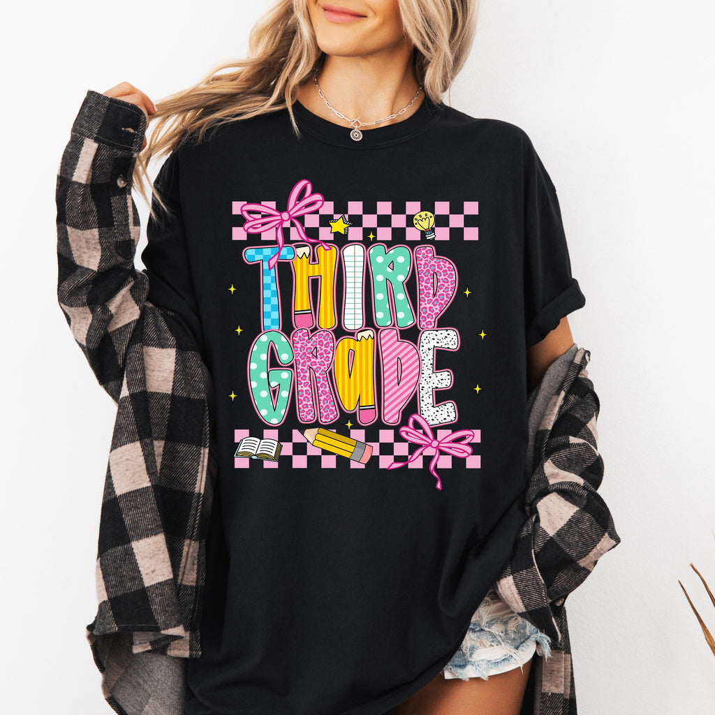 Third Grade Teacher Back to School Checkered Bow First Day of School Comfort Colors Tee