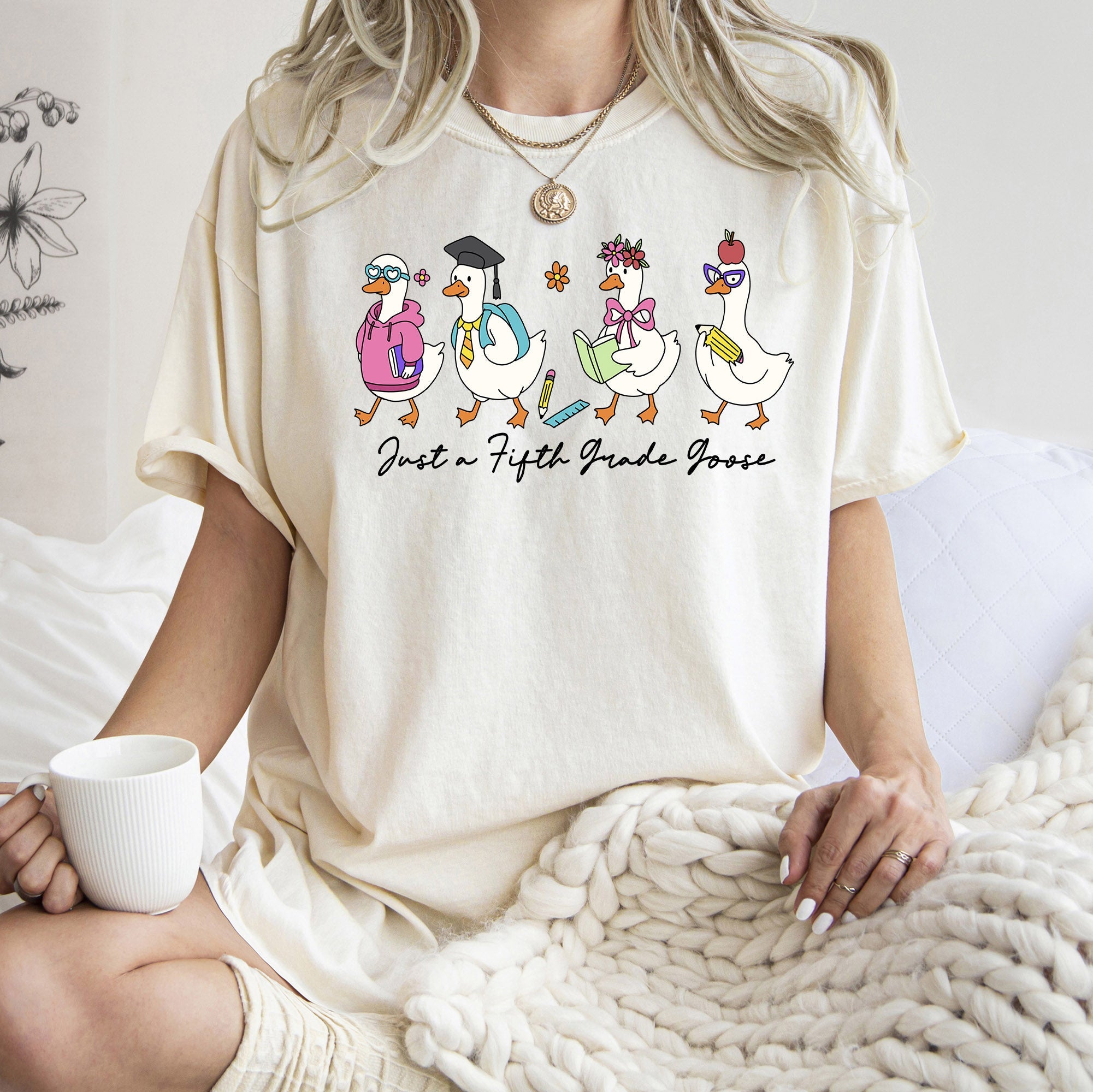 Just A Fifth Grade Goose Back To School Bow Teacher Appreciation Comfort Colors Tee