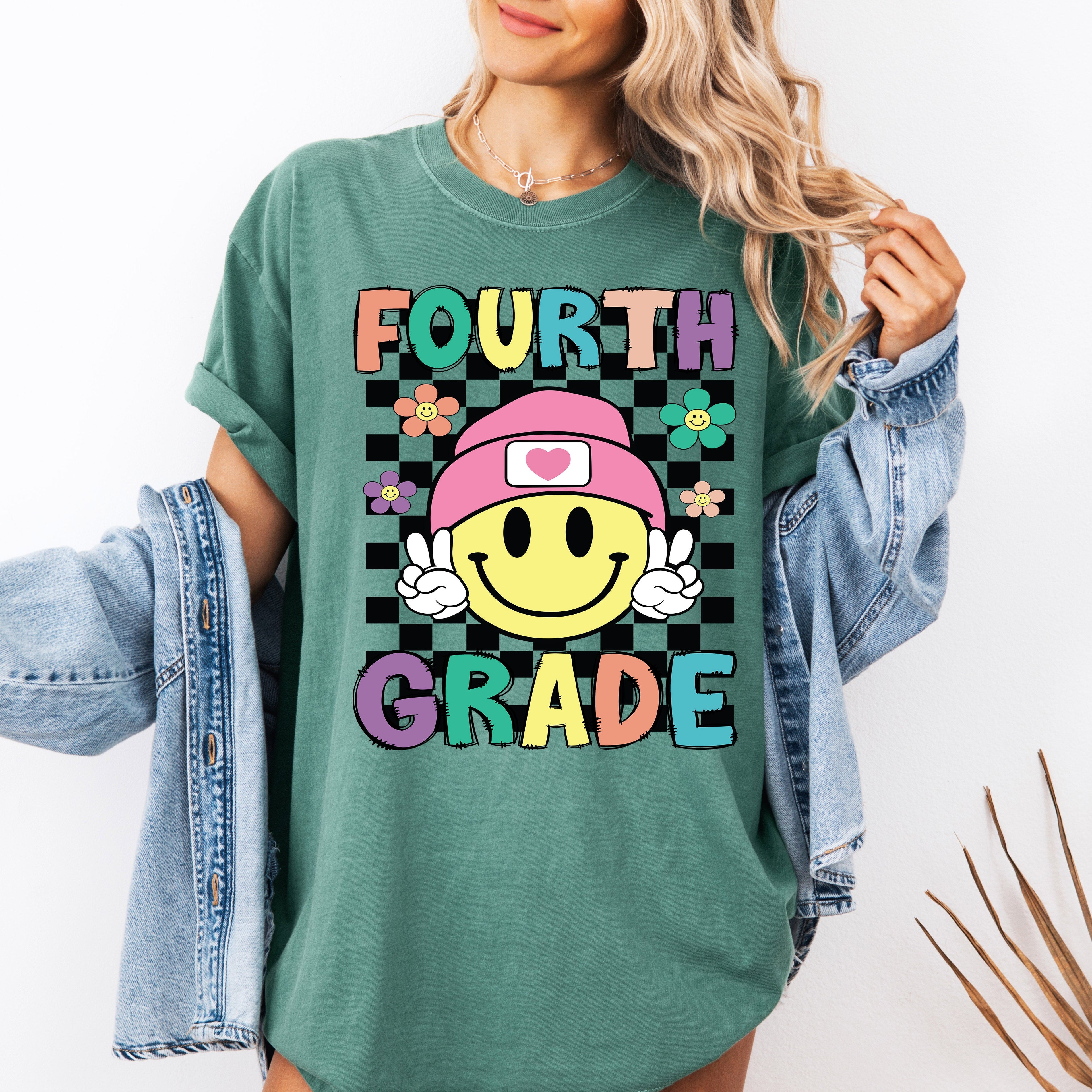 Fourth Grade Smiley Face Teacher Back To School First Day Teacher Appreciation Comfort Colors Tee