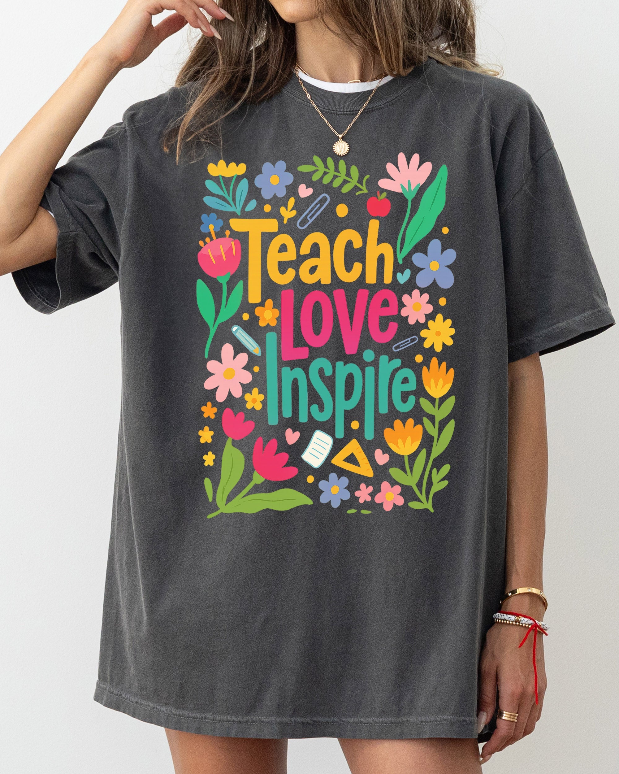 Teach Love Inspire Floral Boho Retro First Day of School Teacher Appreciation Coquette Comfort Colors Tee