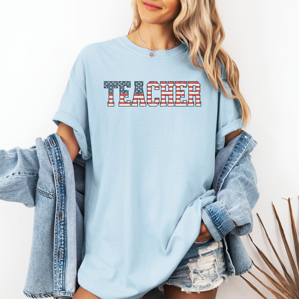 Teacher USA Flag Retro Classroom Pride Teacher Appreciation Edition Comfort Colors Tee