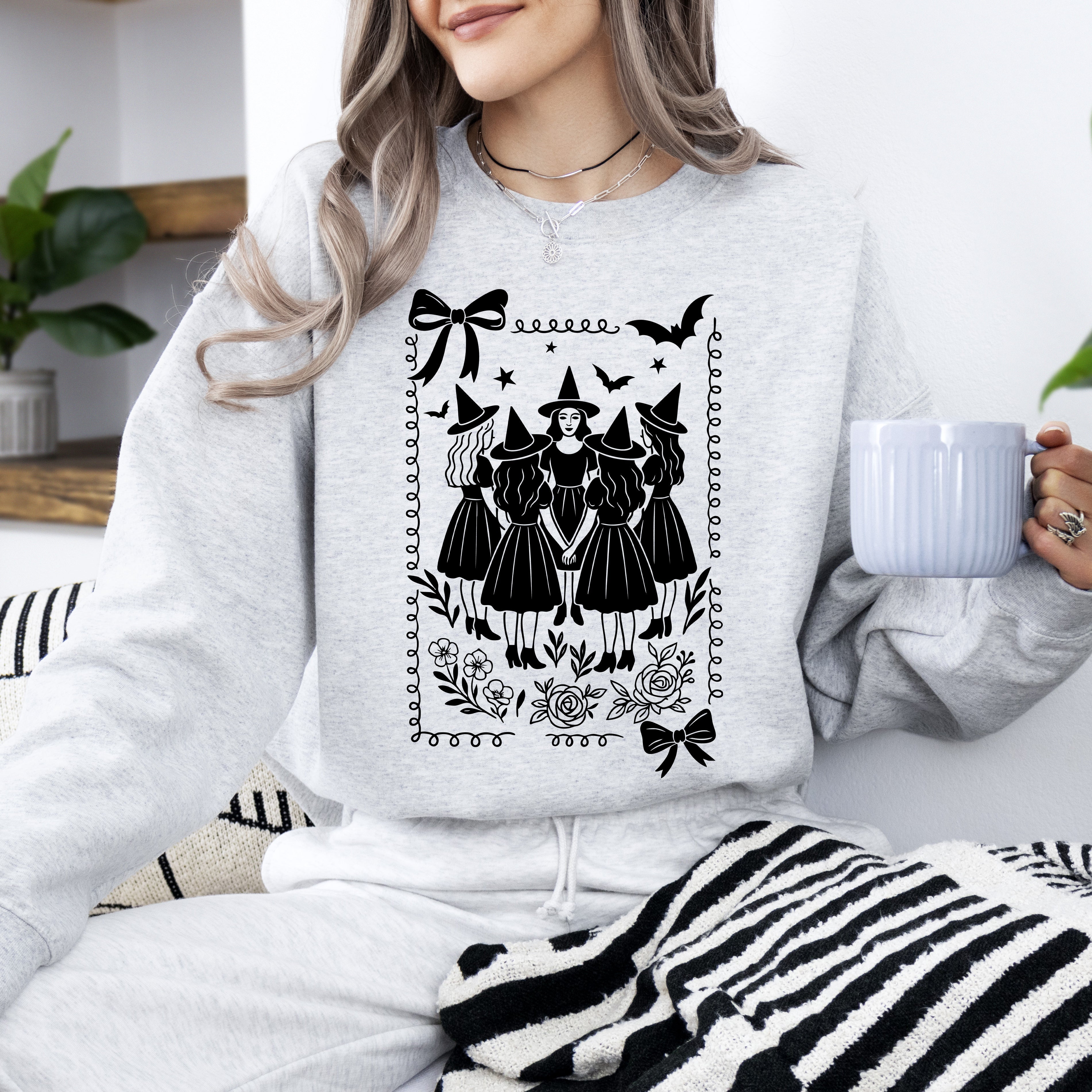 Halloween Witches Vintage Ghost Pumpkin Retro Spooky Season Cozy Graphic Sweatshirt