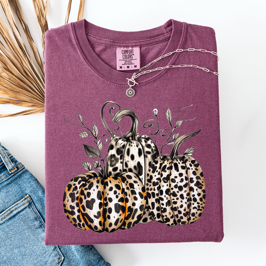 Leopard Print Pumpkins Watercolor Bouquet Autumn Halloween Scene Comfort Colors Tee