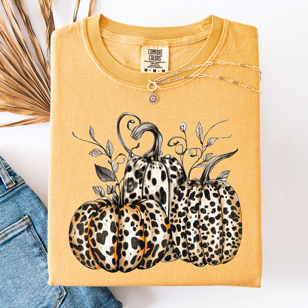 Leopard Print Pumpkins Watercolor Bouquet Autumn Halloween Scene Comfort Colors Tee