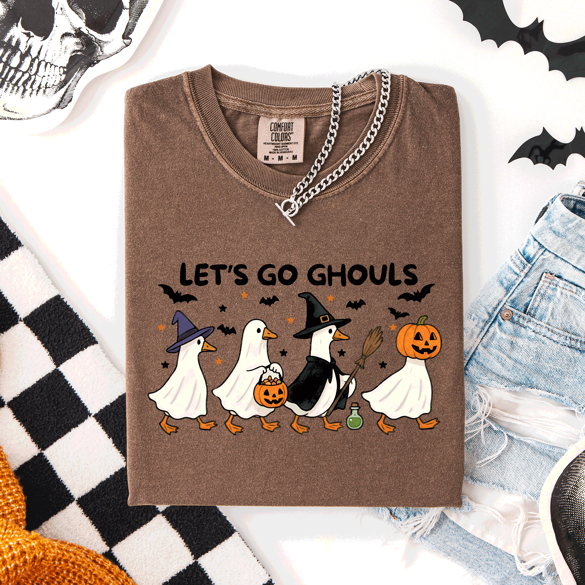Let's Go Ghouls Funny Geese Goose Halloween Witch Spooky Season Comfort Colors Tee