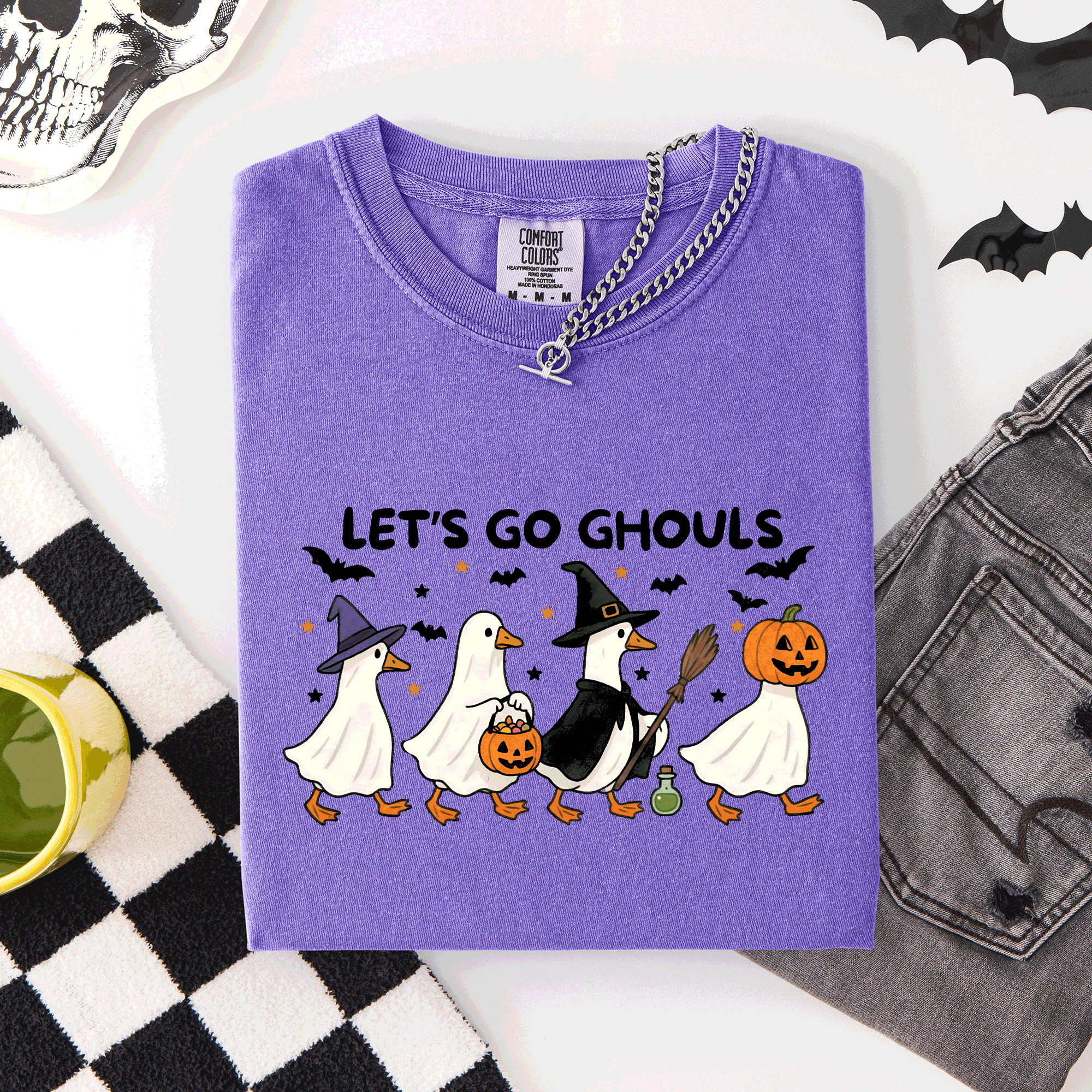 Let's Go Ghouls Funny Geese Goose Halloween Witch Spooky Season Comfort Colors Tee