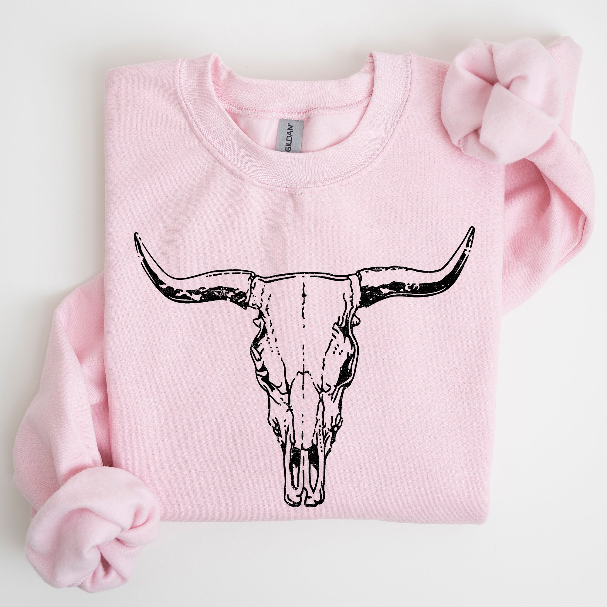 Long Horn, Cow Skull, Rodeo, Cowboy Western Heritage Rustic Vintage Inspired Sweatshirt