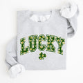 Lucky Glitter Shamrock Vintage St Patrick's Day Festive Irish Pride Cozy Casual Sweatshirt