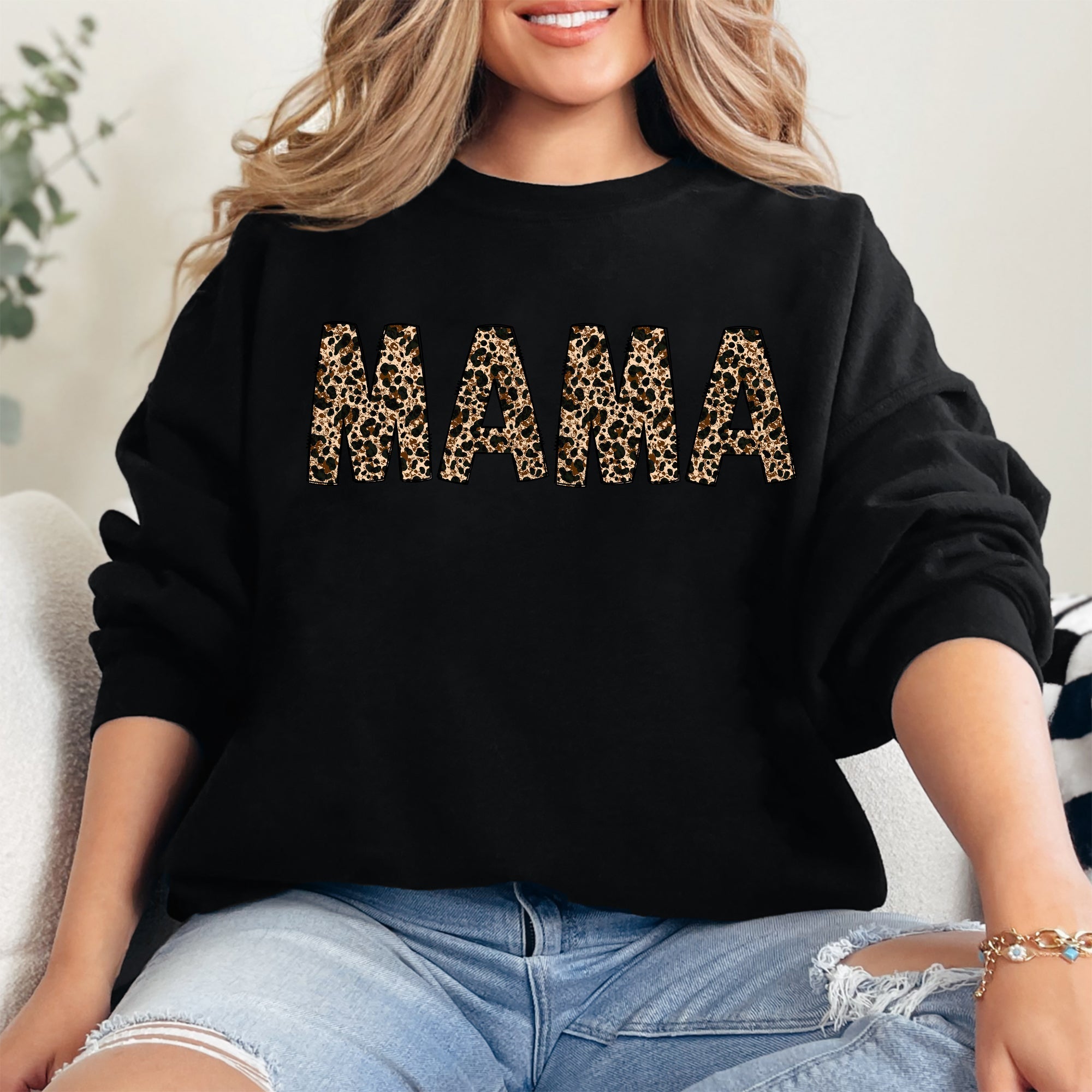 Mama Leopard Print Classic Animal Print Statement For Mother's Day Celebration Edition Sweatshirt